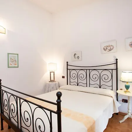 Rosalba House Mare * Siniscola